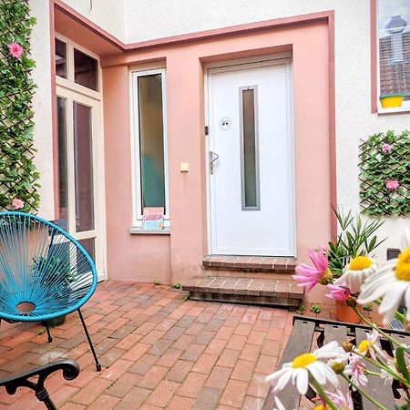 Casa De Pancho - Lateinamerika Direkt In Der City Von อูลเซิน ภายนอก รูปภาพ
