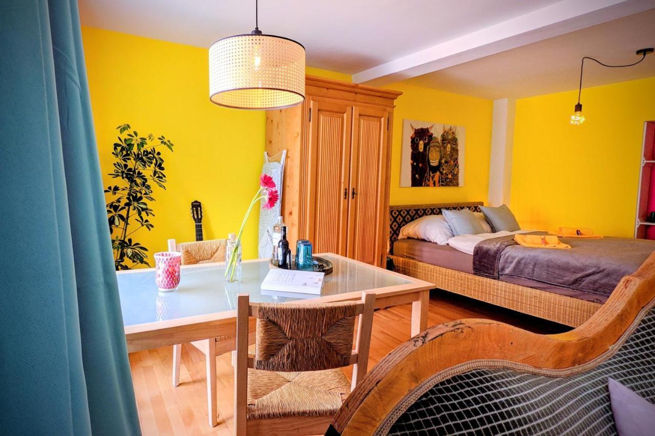 Casa De Pancho - Lateinamerika Direkt In Der City Von อูลเซิน ภายนอก รูปภาพ